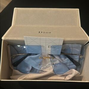 Dior Elegant Blue Sunglasses